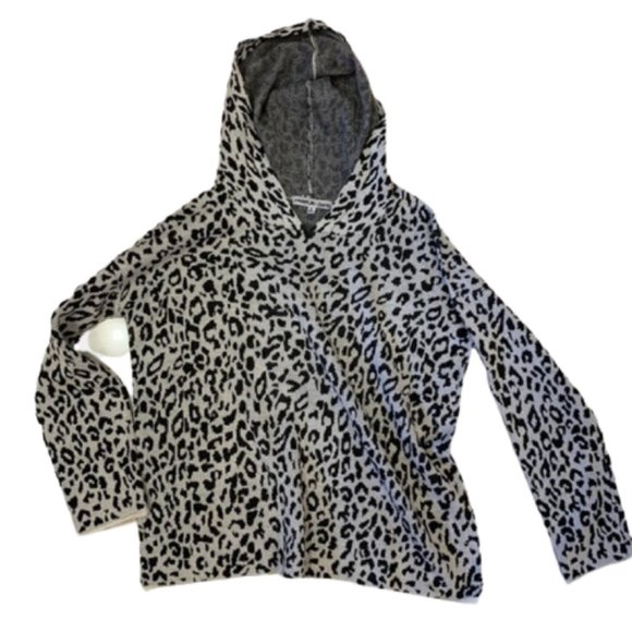 Knit Cheetah Print Hoodie - Picture 1 of 5